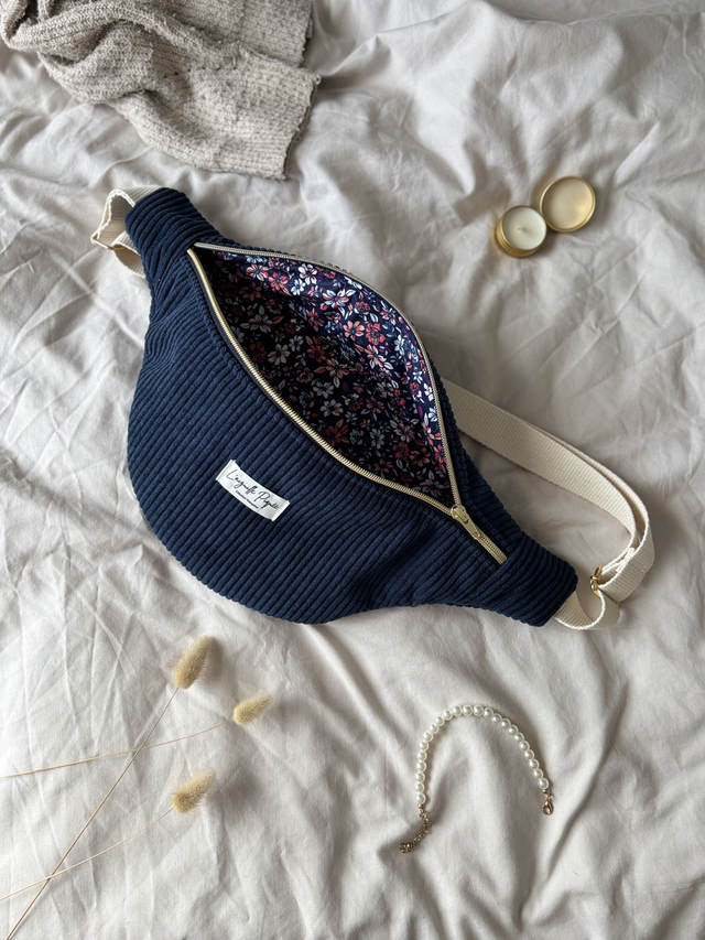 Banane velours côtelé unie